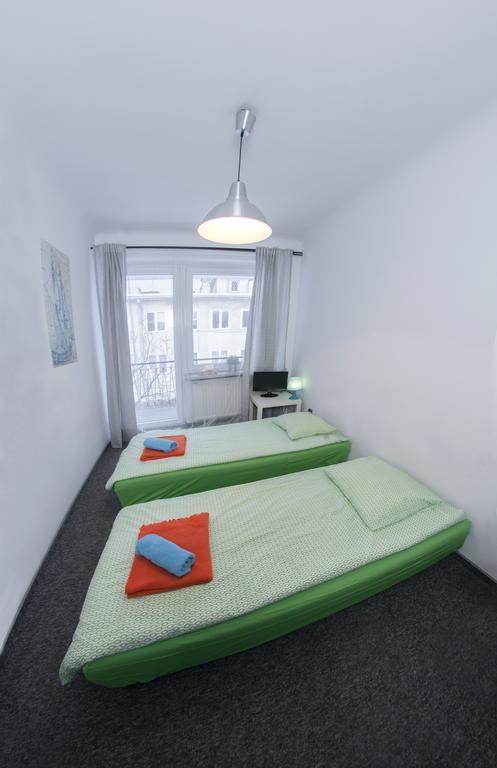 Wierzbno Hostel Varsavia Esterno foto