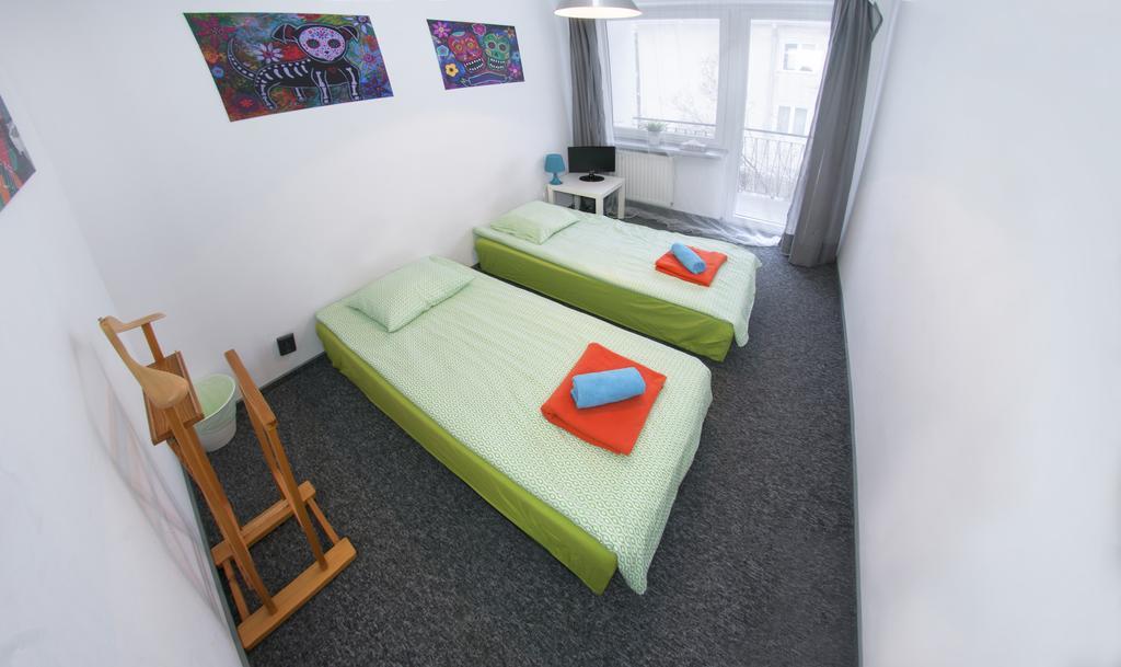 Wierzbno Hostel Varsavia Esterno foto