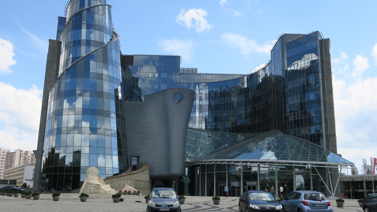 Wierzbno Hostel Varsavia Esterno foto